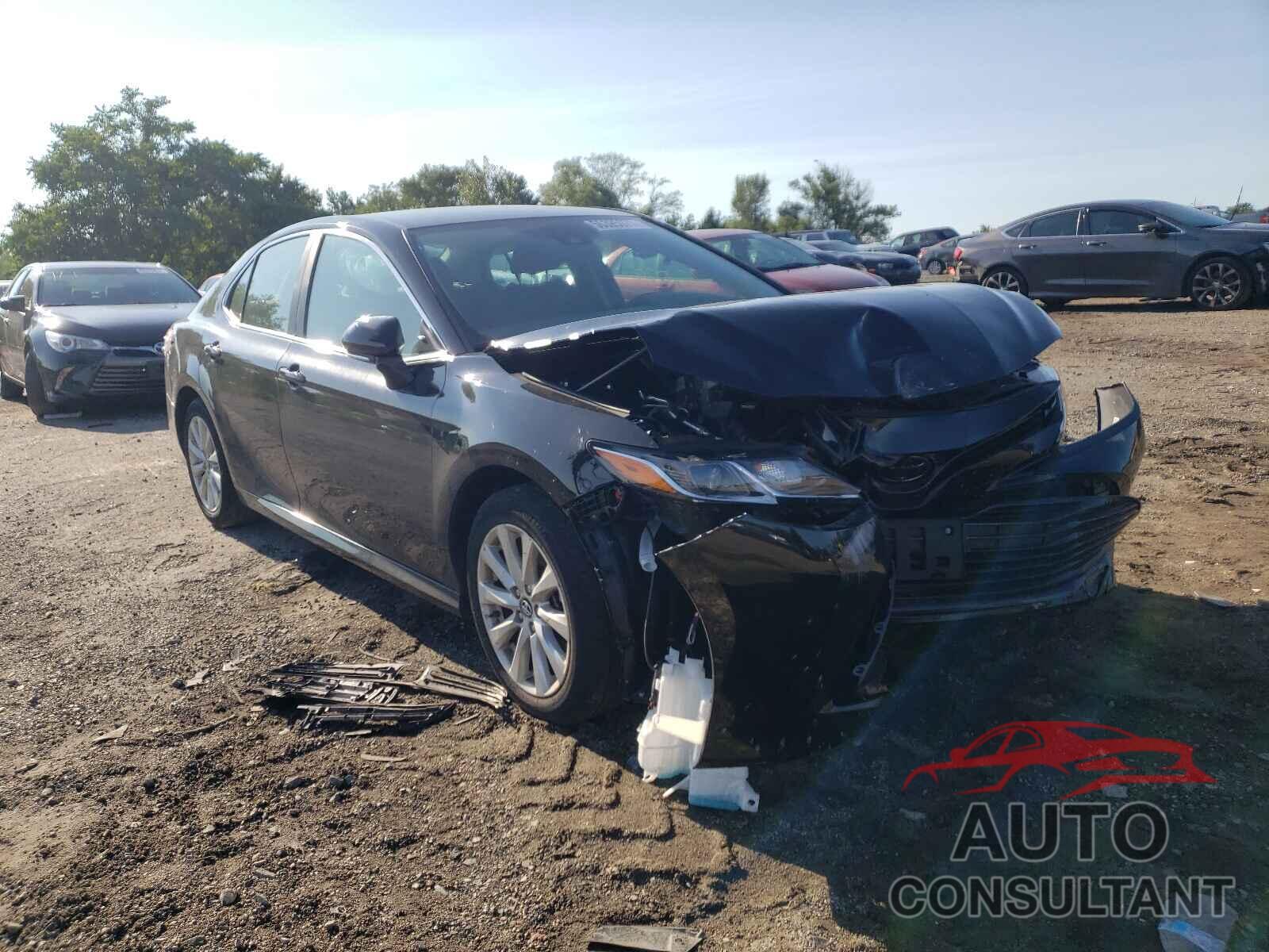 TOYOTA CAMRY 2019 - 4T1B11HK2KU749228