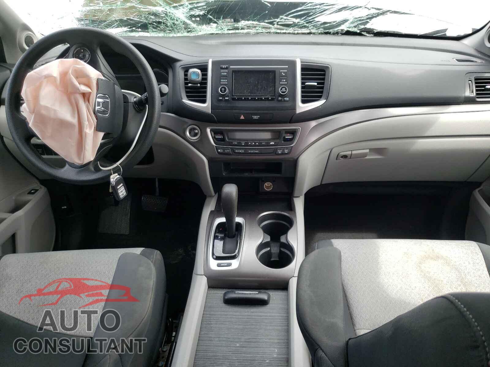 HONDA RIDGELINE 2017 - 5FPYK2F43HB004213