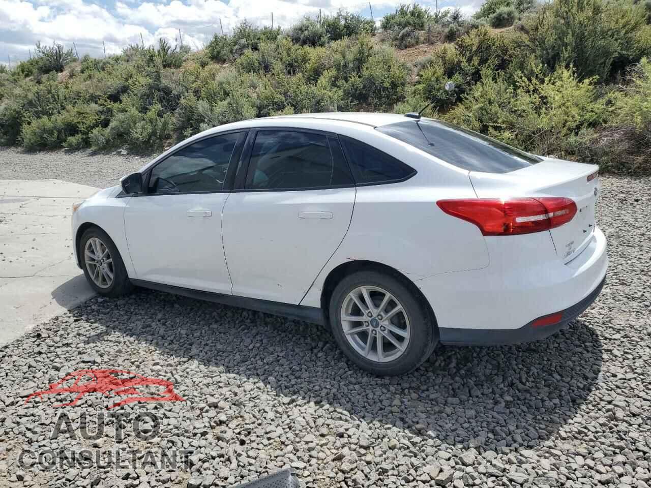 FORD FOCUS 2015 - 1FADP3F20FL294018