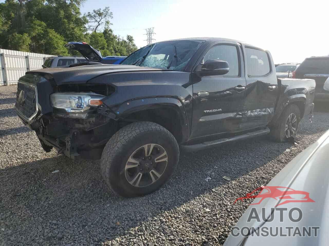 TOYOTA TACOMA 2018 - 5TFCZ5AN1JX156213