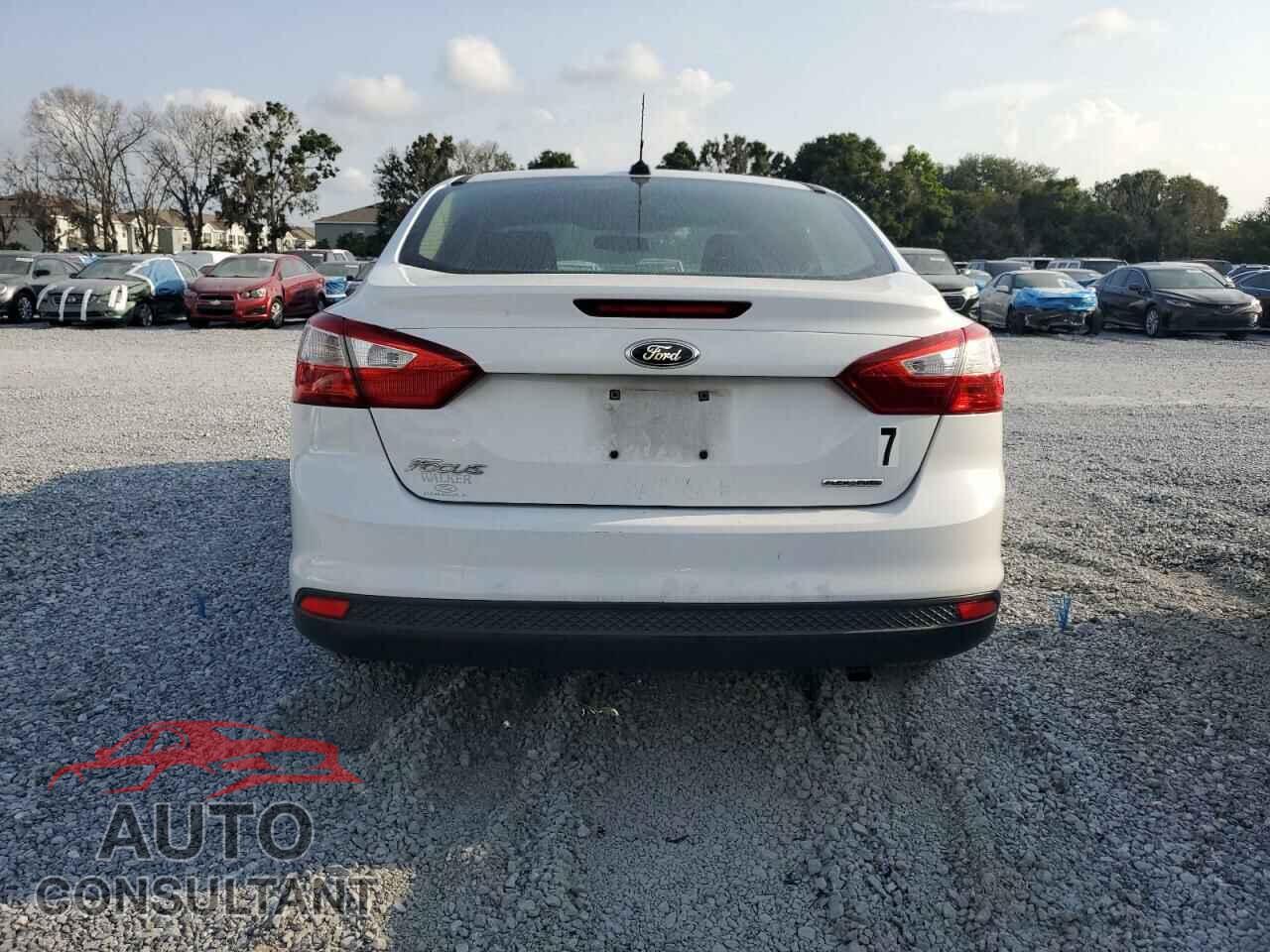 FORD FOCUS 2012 - 1FAHP3E20CL444501