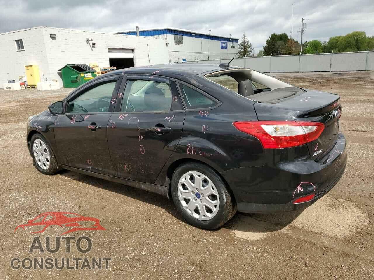 FORD FOCUS 2014 - 1FADP3F29EL384105