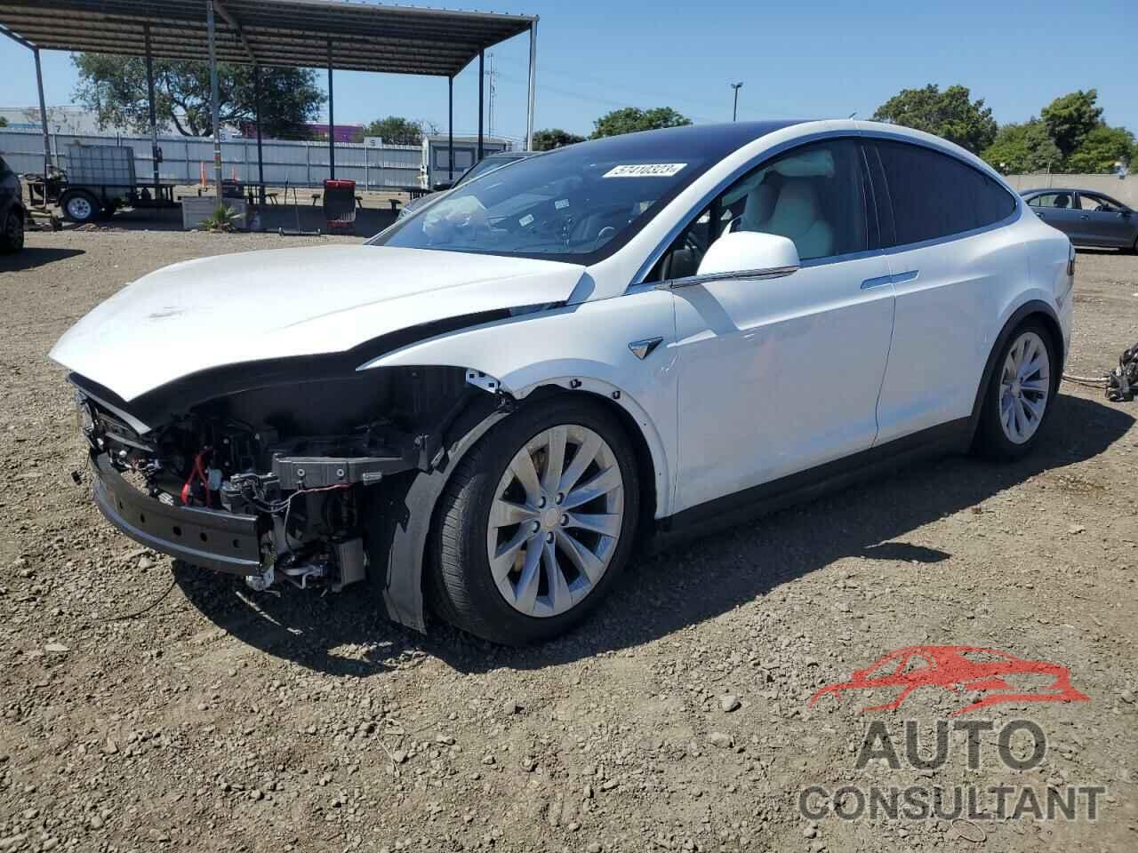 TESLA MODEL X 2019 - 5YJXCBE25KF202137