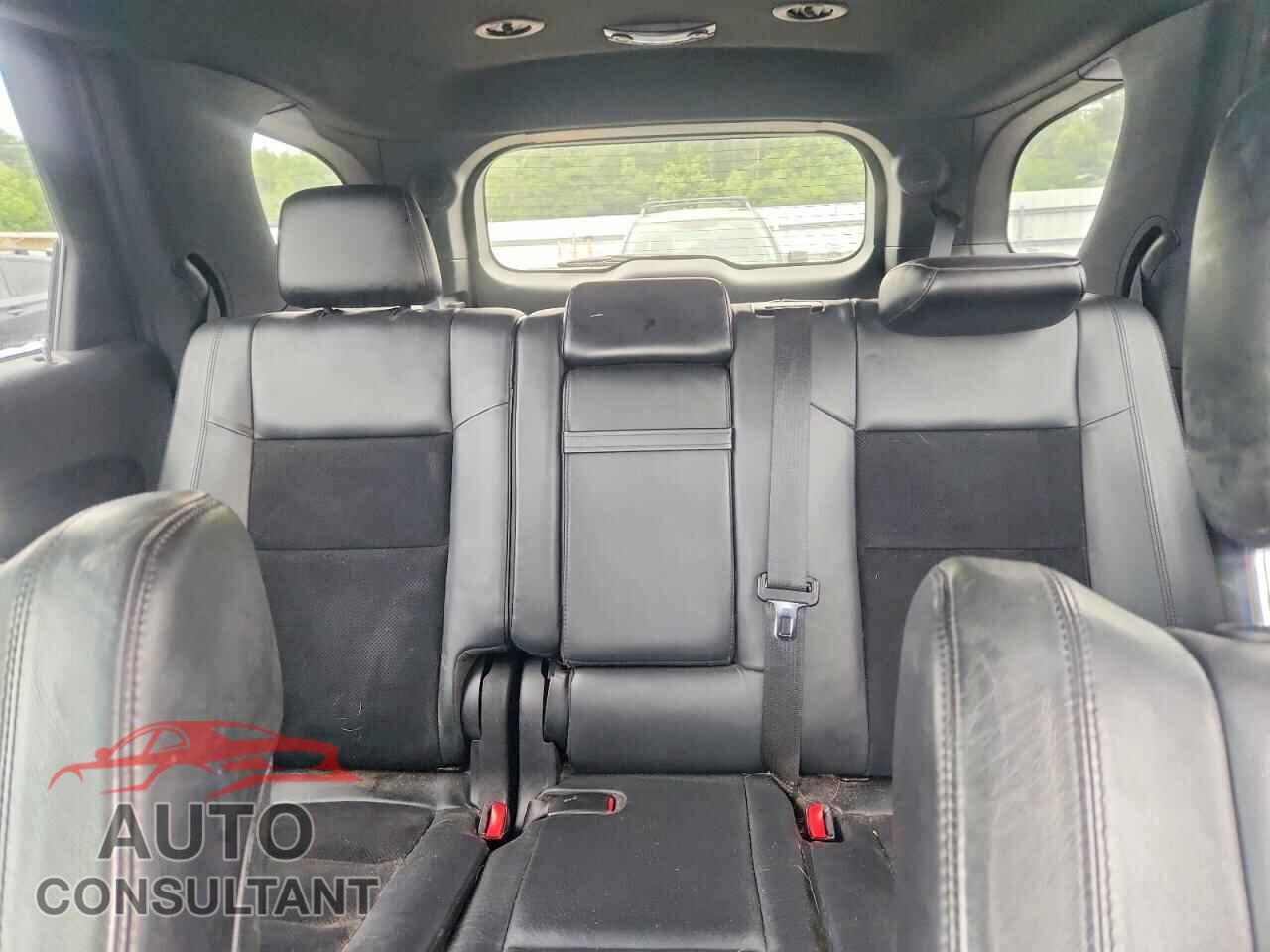 DODGE DURANGO 2018 - 1C4RDJDG4JC305073