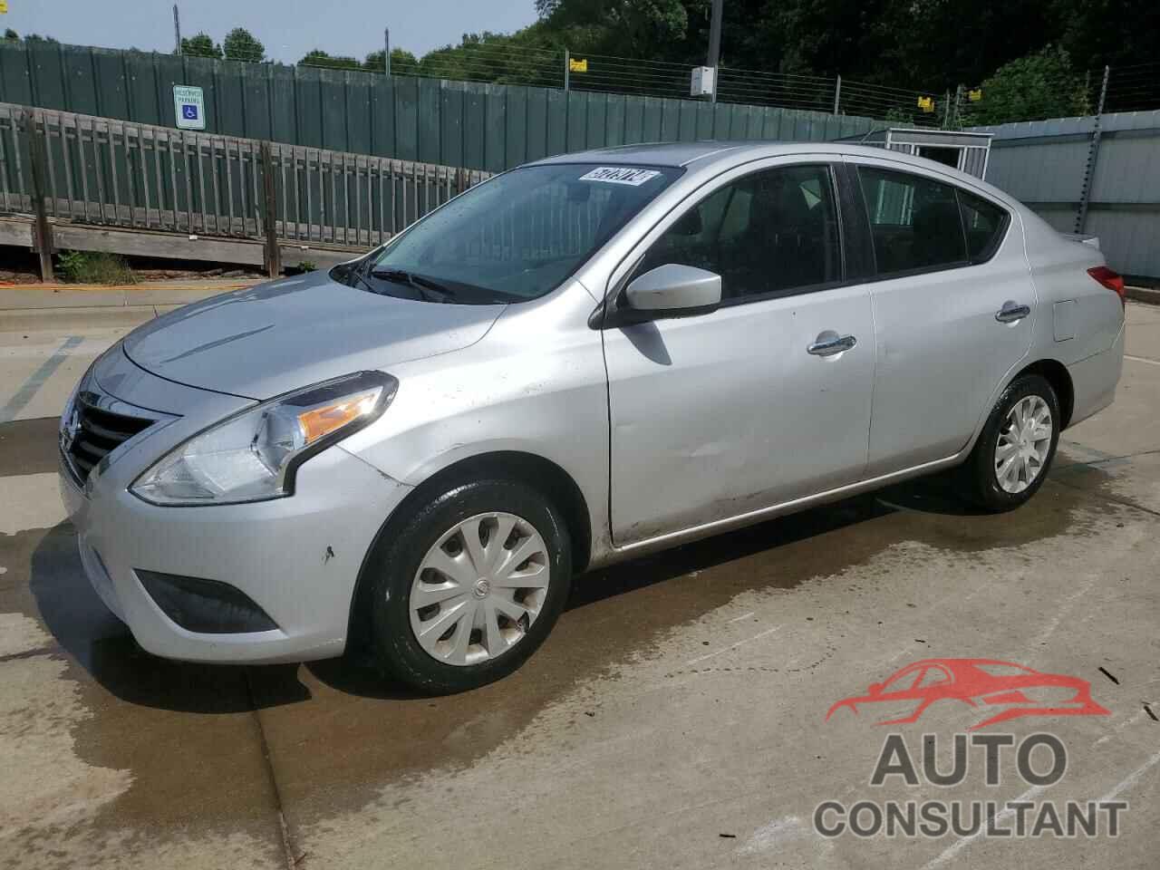 NISSAN VERSA 2018 - 3N1CN7APXJL840975