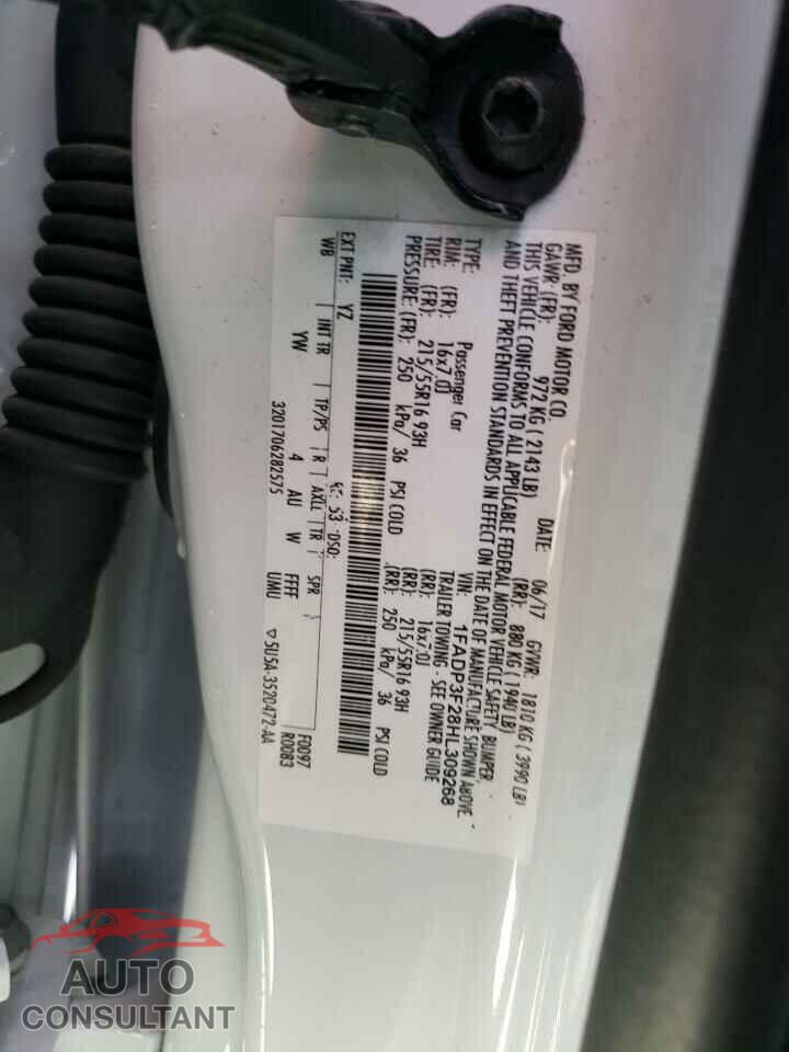 FORD FOCUS 2017 - 1FADP3F28HL309268