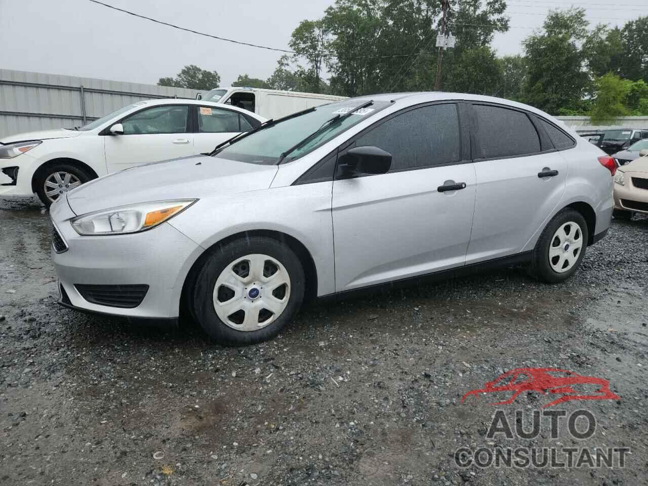 FORD FOCUS 2018 - 1FADP3E2XJL242891