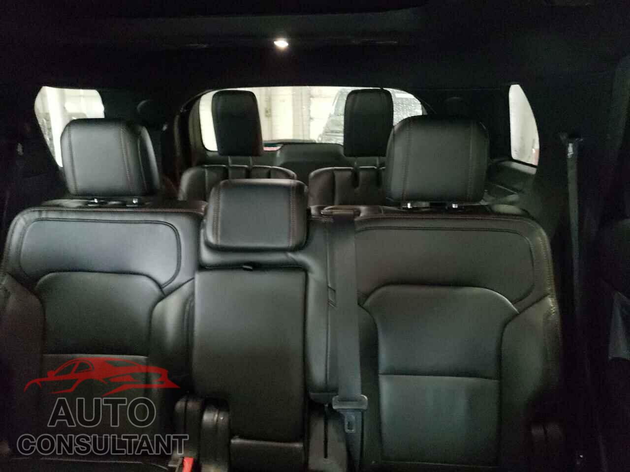 FORD EXPLORER 2018 - 1FM5K8GT2JGB06548