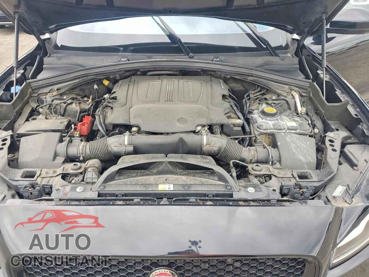 JAGUAR F-PACE 2017 - SADCM2BV2HA074195