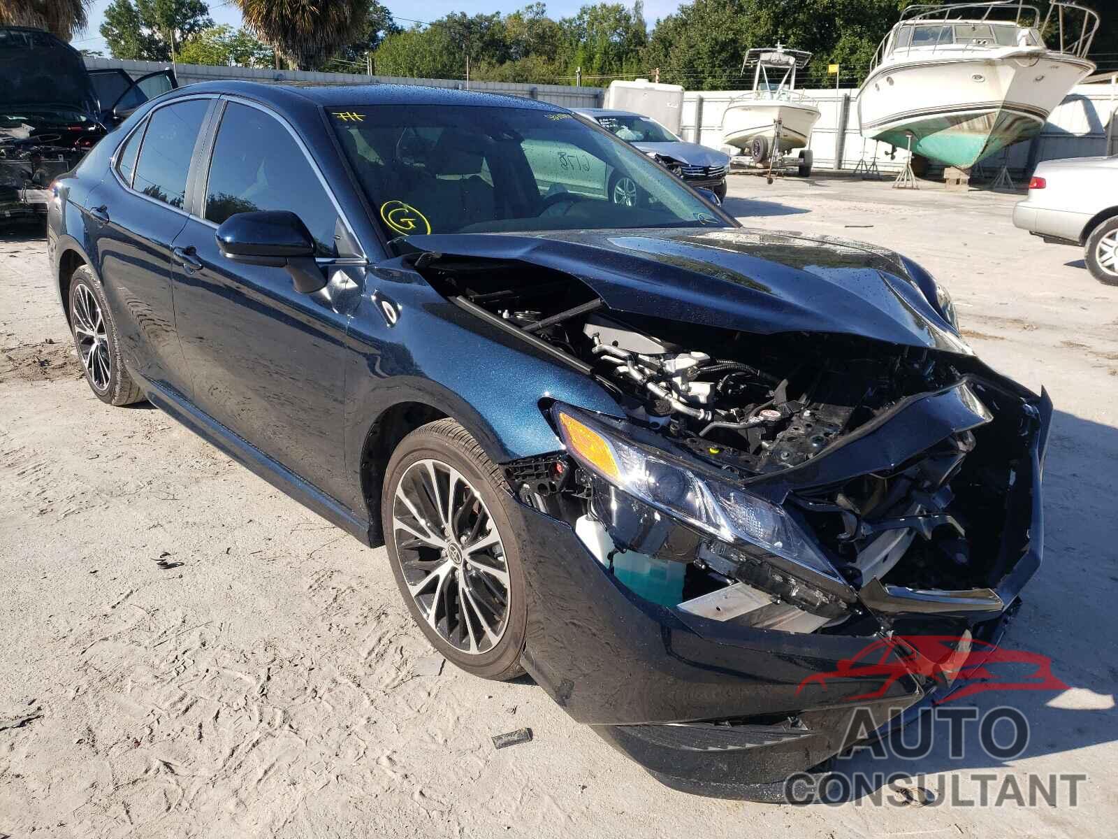 TOYOTA CAMRY 2020 - 4T1G11AK8LU979468