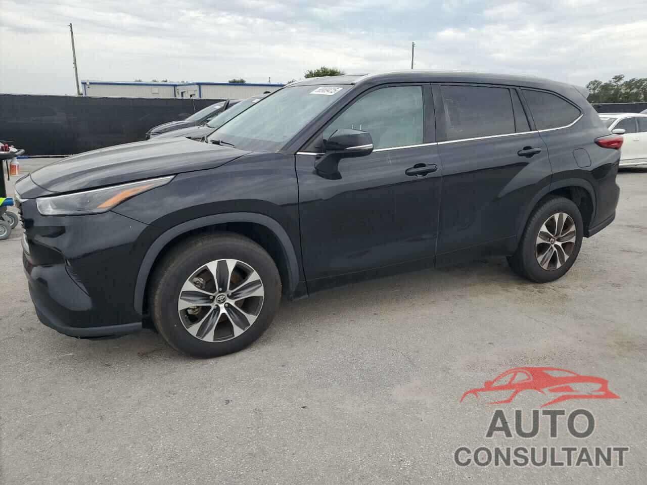 TOYOTA HIGHLANDER 2022 - 5TDGZRAH4NS127982