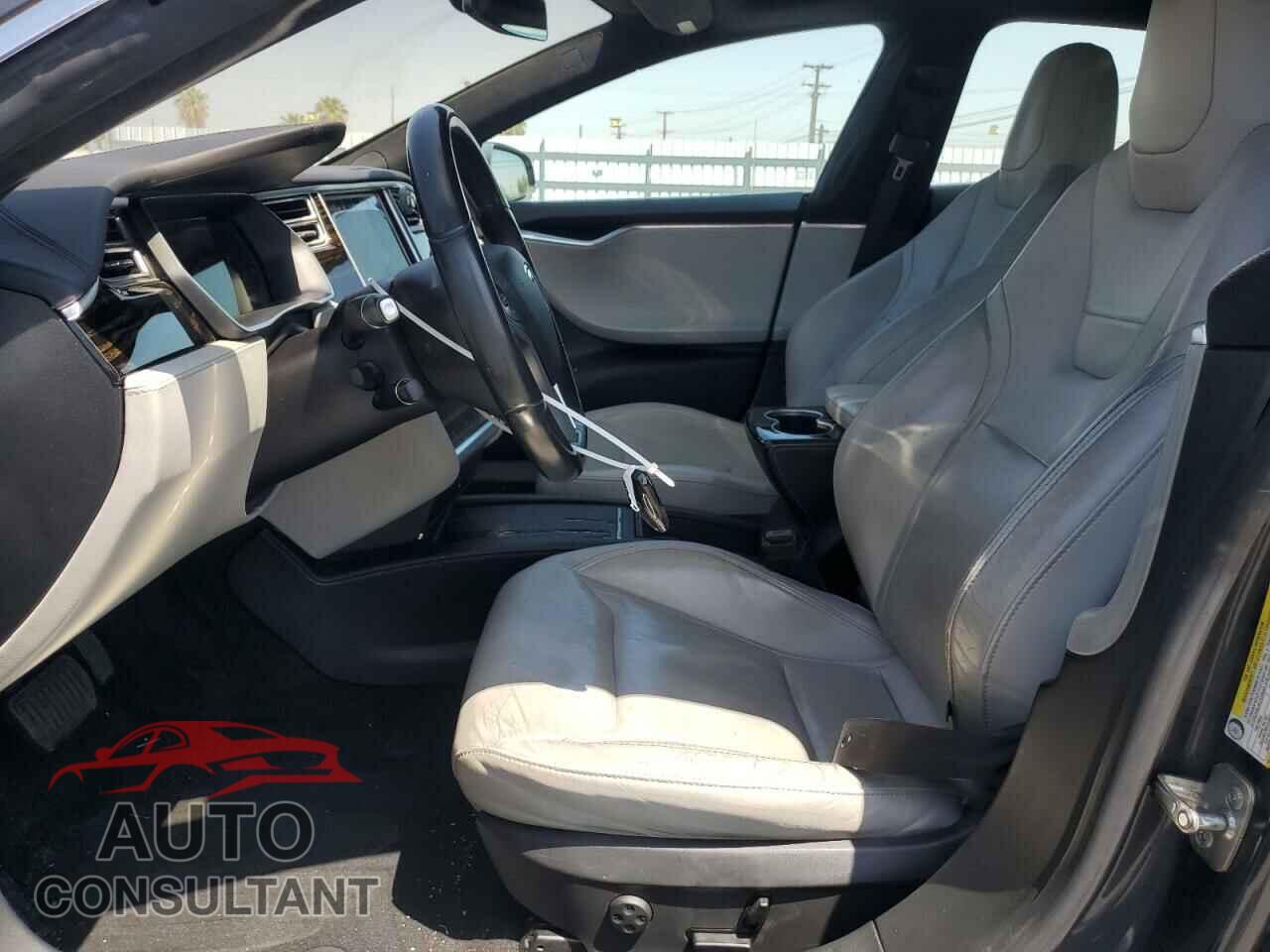 TESLA MODEL S 2016 - 5YJSA1E23GF150718