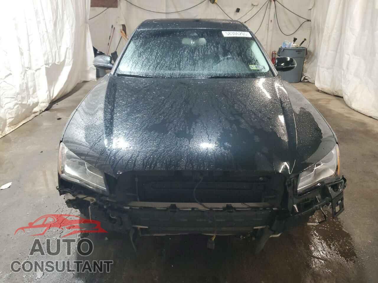 AUDI A8 2011 - WAURVAFD7BN006275