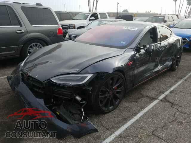 TESLA MODEL S 2018 - 5YJSA1E46JF243080