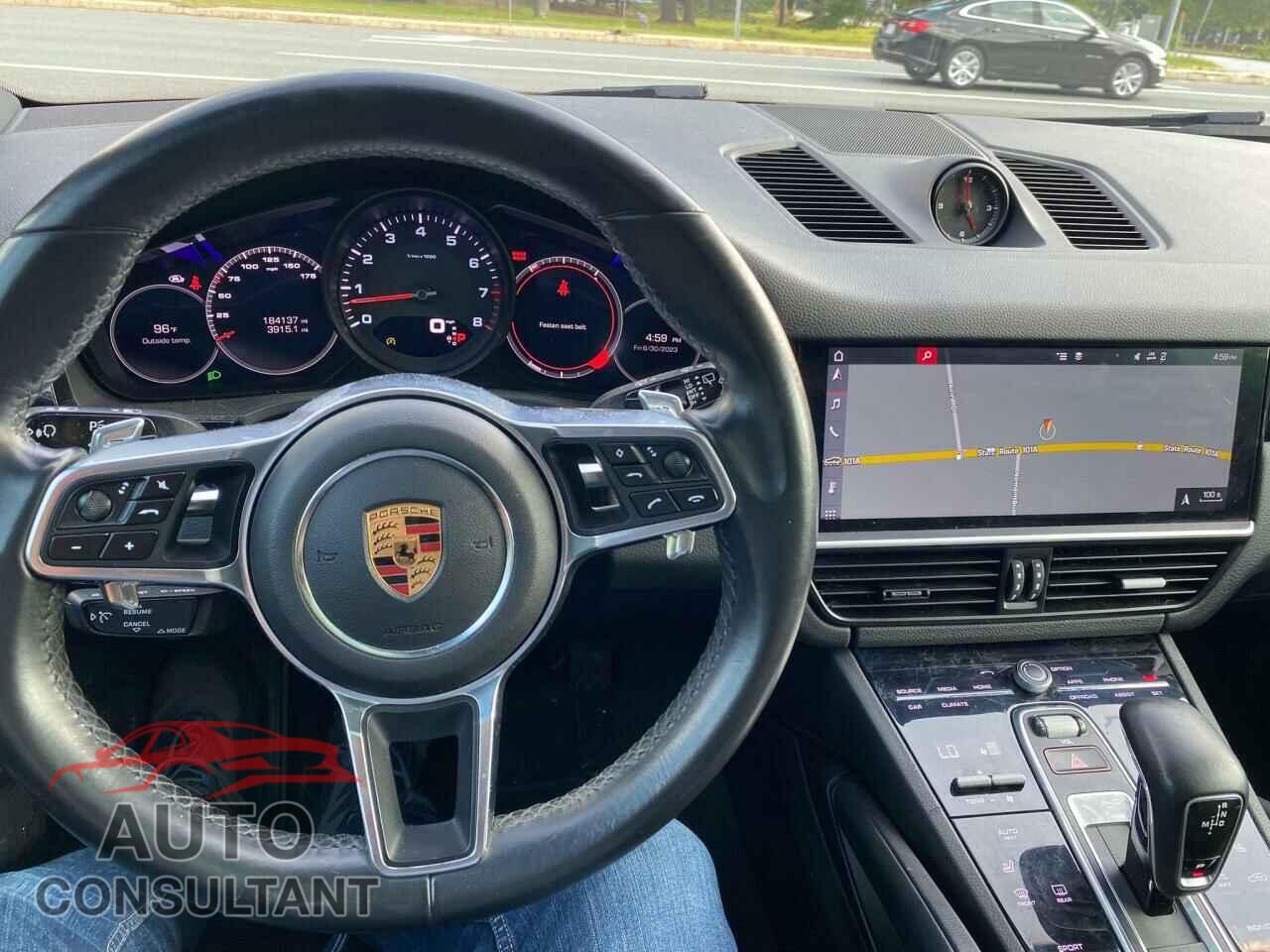 PORSCHE CAYENNE 2019 - WP1AA2AYXKDA14970