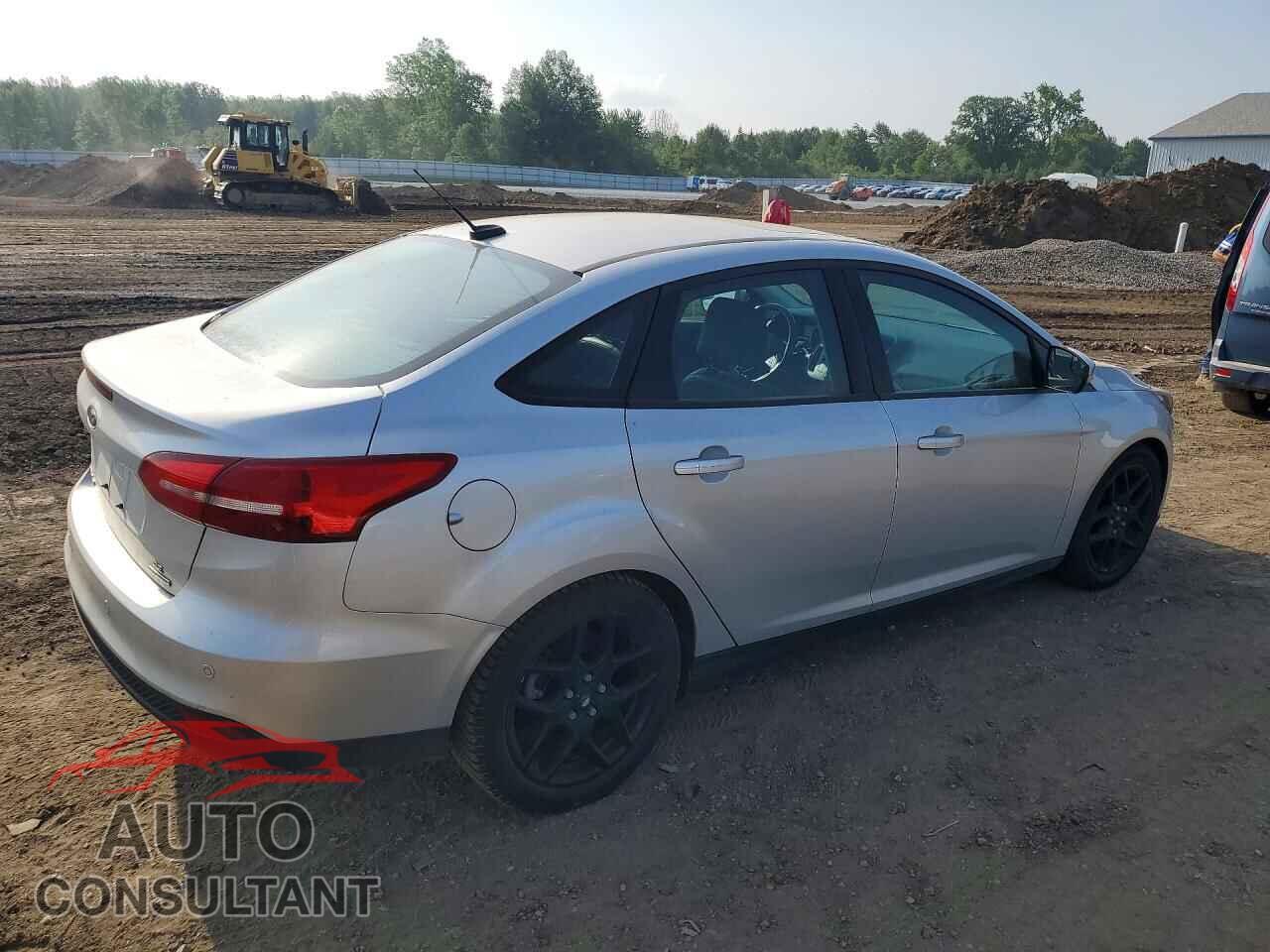 FORD FOCUS 2016 - 1FADP3F22GL224747