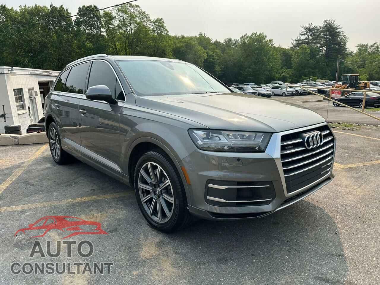 AUDI Q7 2017 - WA1LAAF78HD012576