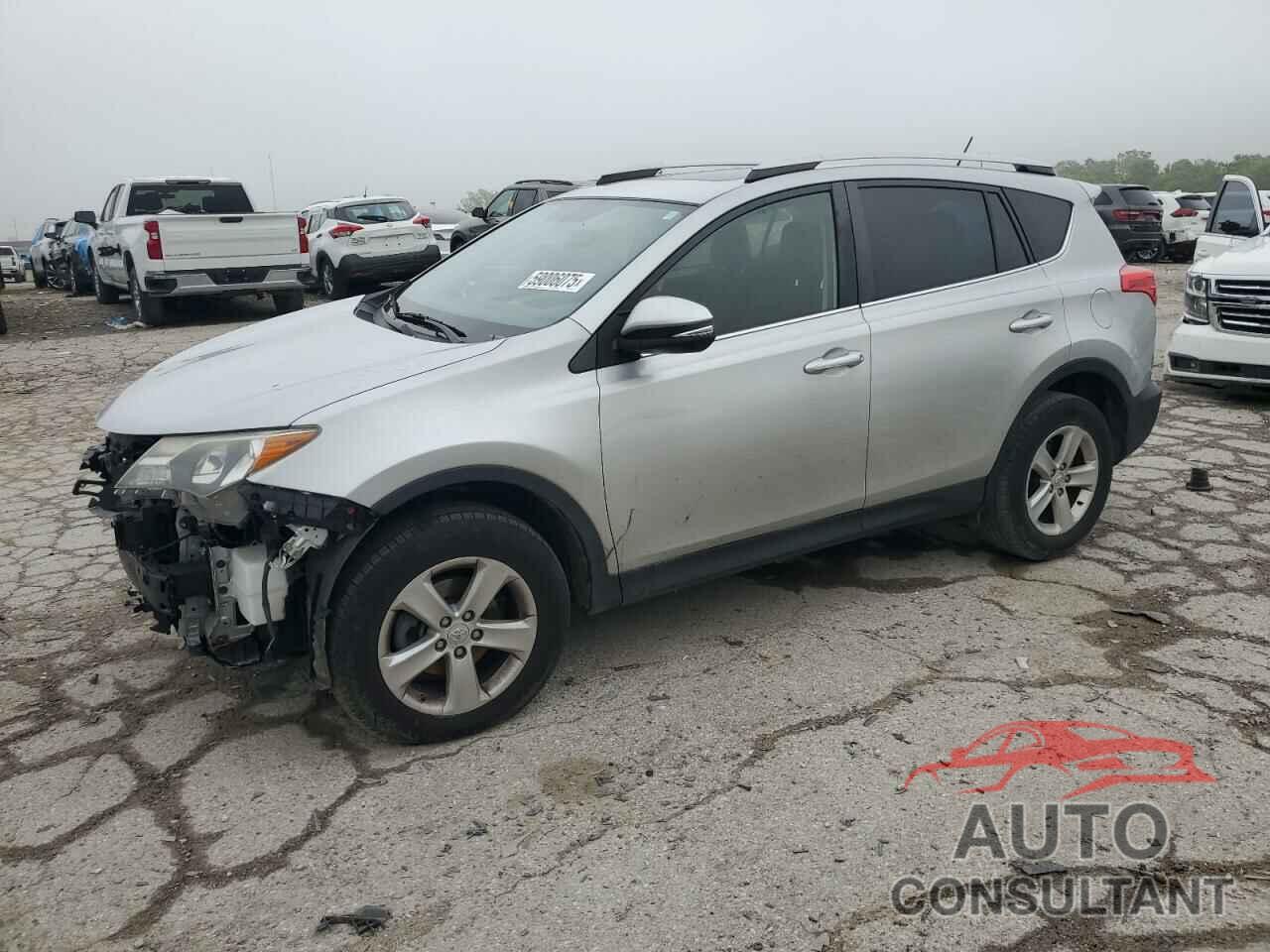 TOYOTA RAV4 2013 - JTMRFREV0D5018473