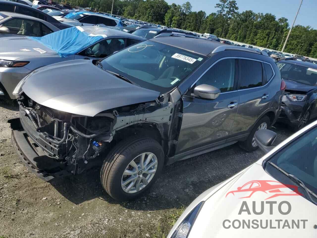 NISSAN ROGUE 2017 - KNMAT2MV1HP569097