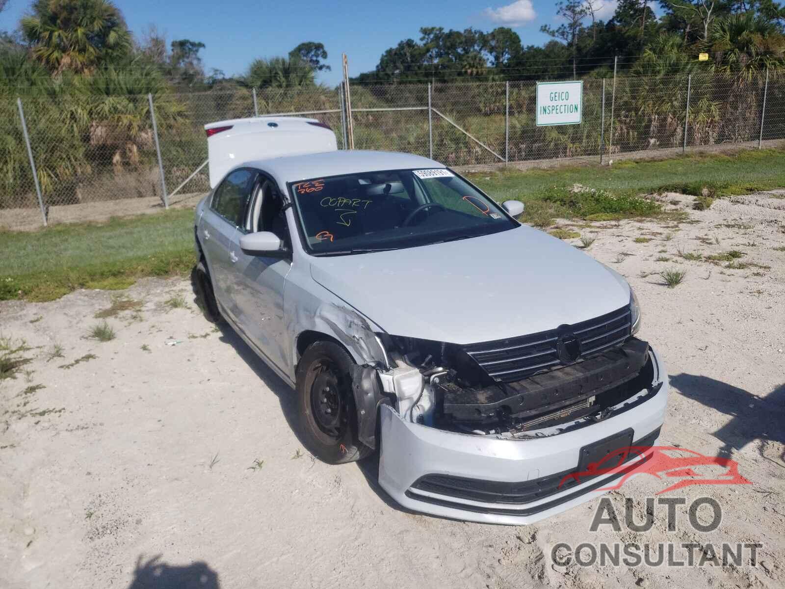VOLKSWAGEN JETTA 2017 - 3VW2B7AJ5HM321072