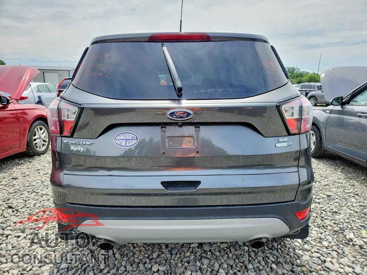 FORD ESCAPE 2017 - 1FMCU9GD1HUB93659