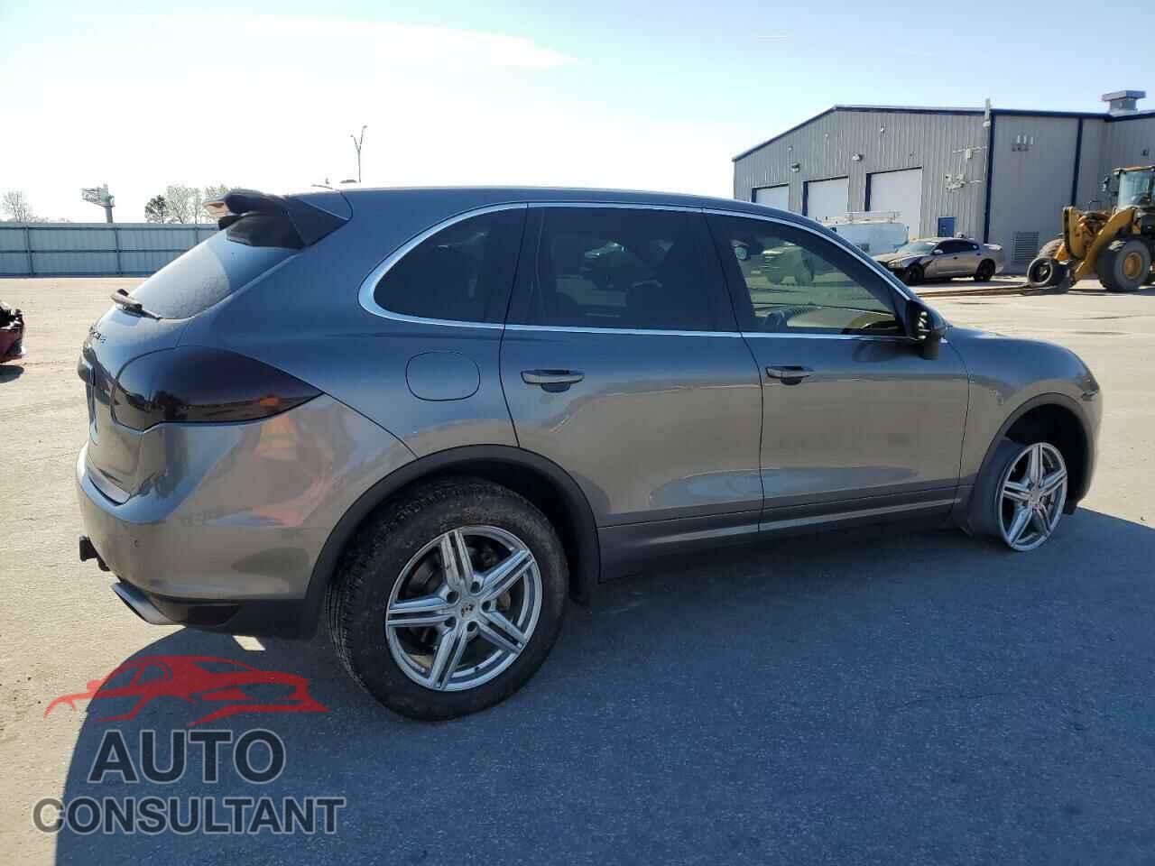 PORSCHE CAYENNE 2011 - WP1AB2A25BLA44568