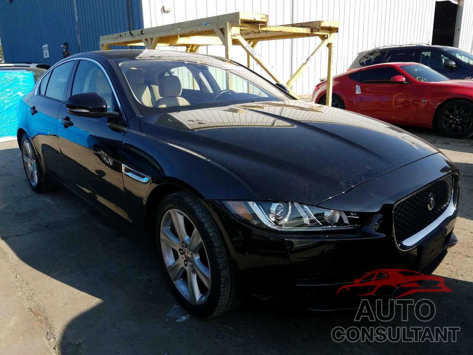 JAGUAR XE 2018 - SAJAJ4FX2JCP32046