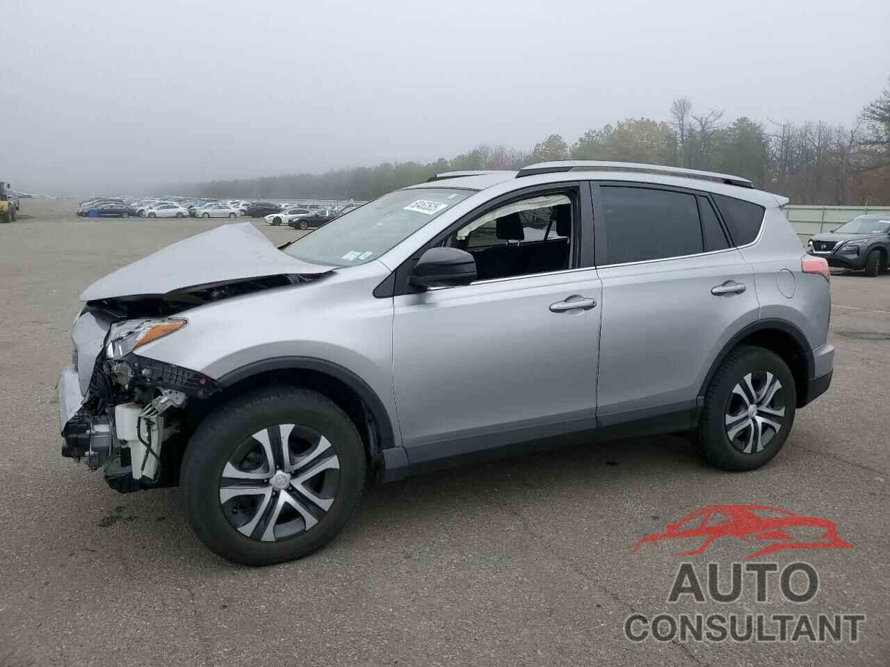 TOYOTA RAV4 2018 - JTMBFREV0JJ221397