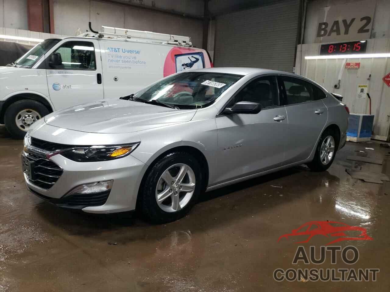 CHEVROLET MALIBU 2020 - 1G1ZC5ST0LF038616