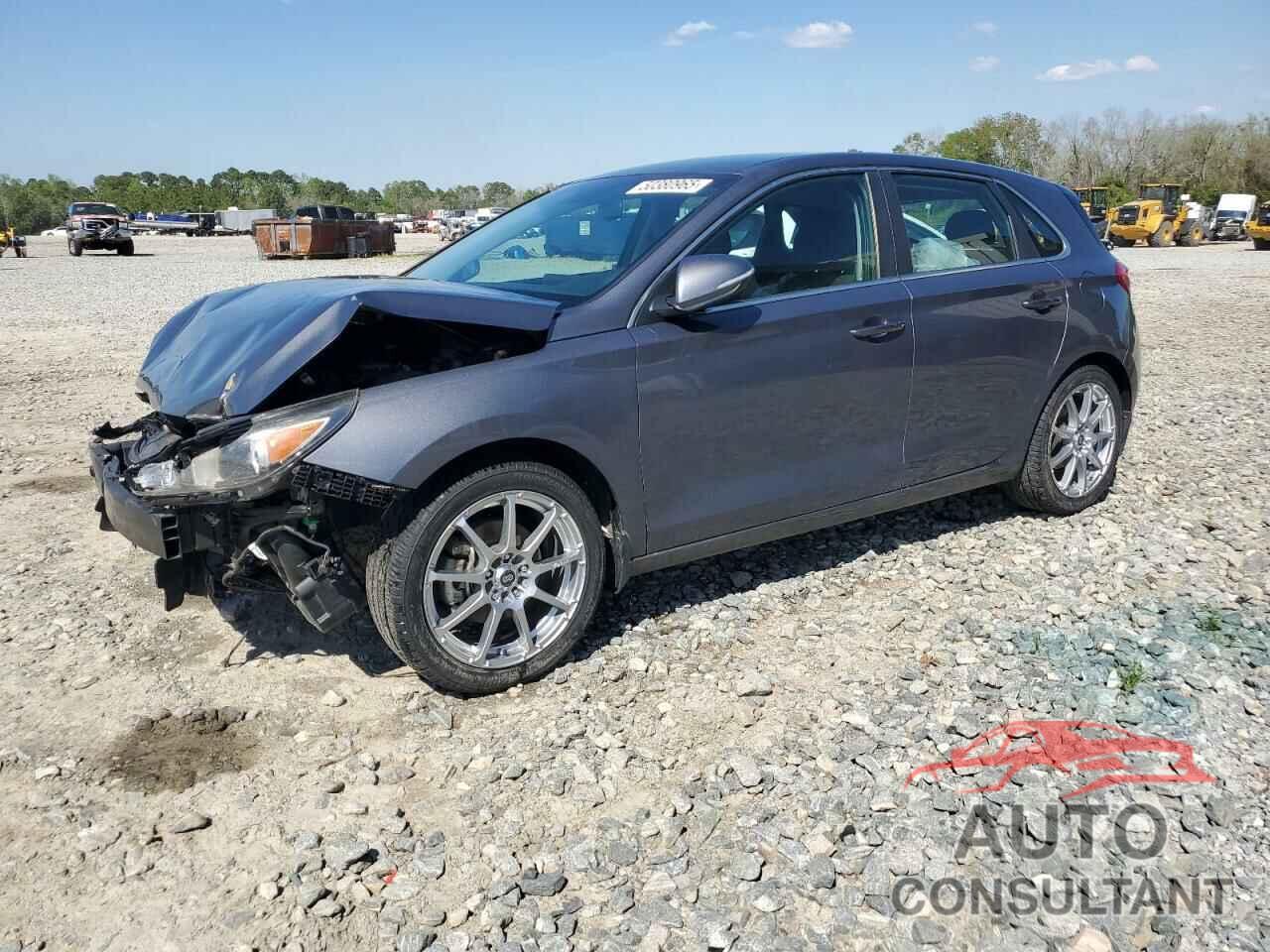 HYUNDAI ELANTRA 2018 - KMHH35LE5JU038649