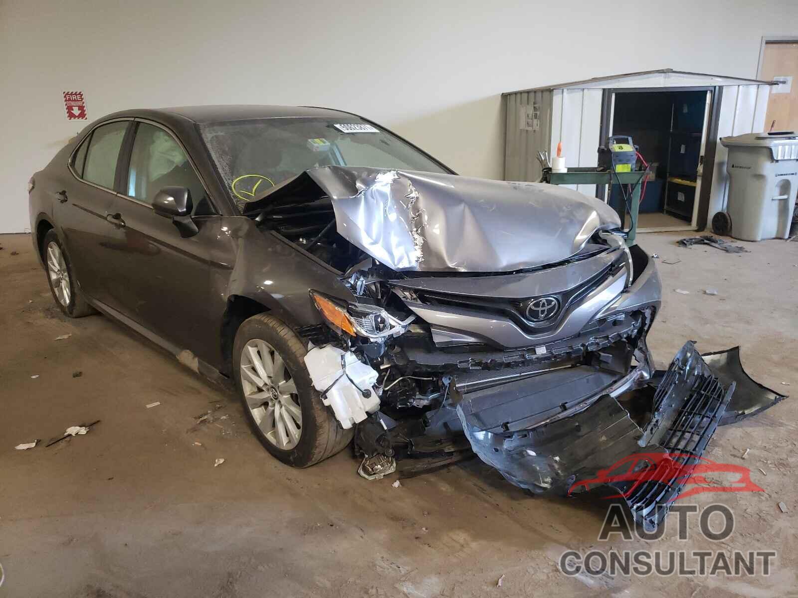 TOYOTA CAMRY 2019 - 4T1B11HK1KU702952