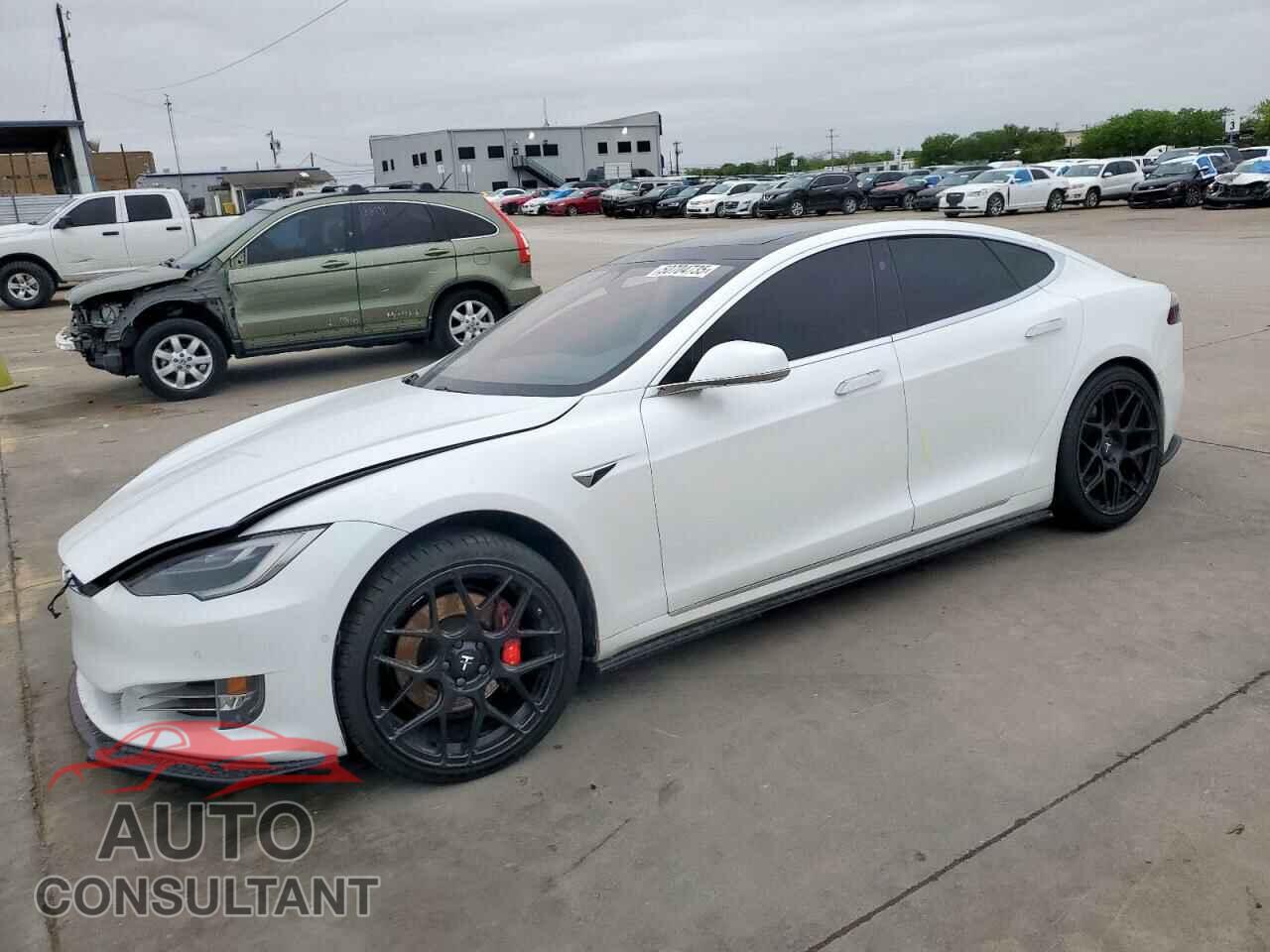 TESLA MODEL S 2017 - 5YJSA1E43HF205512