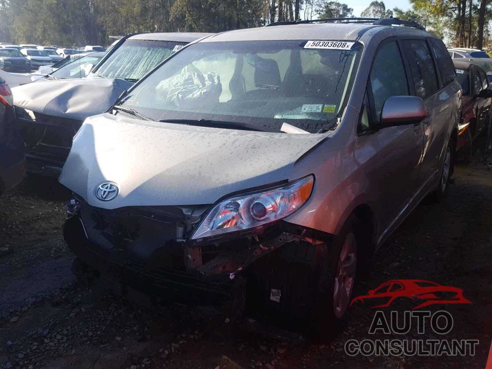 TOYOTA SIENNA LE 2016 - 5TDKK3DCXGS723256