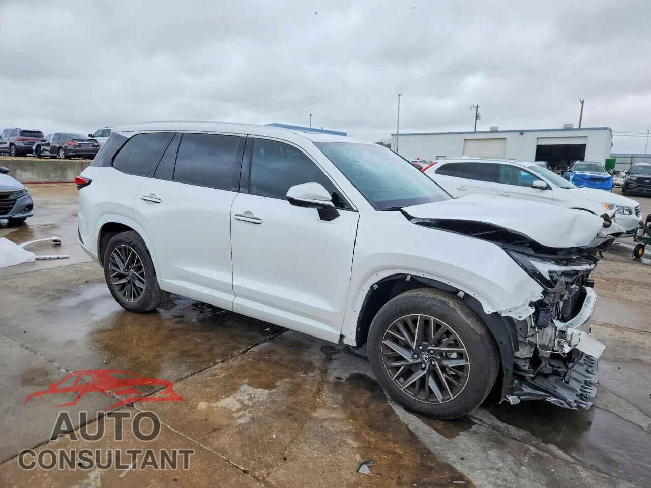 LEXUS UNKNOWN 2024 - 5TDAAAA68RS002437