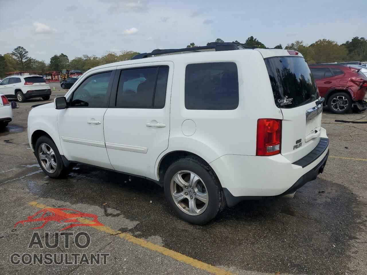HONDA PILOT 2013 - 5FNYF3H59DB036098