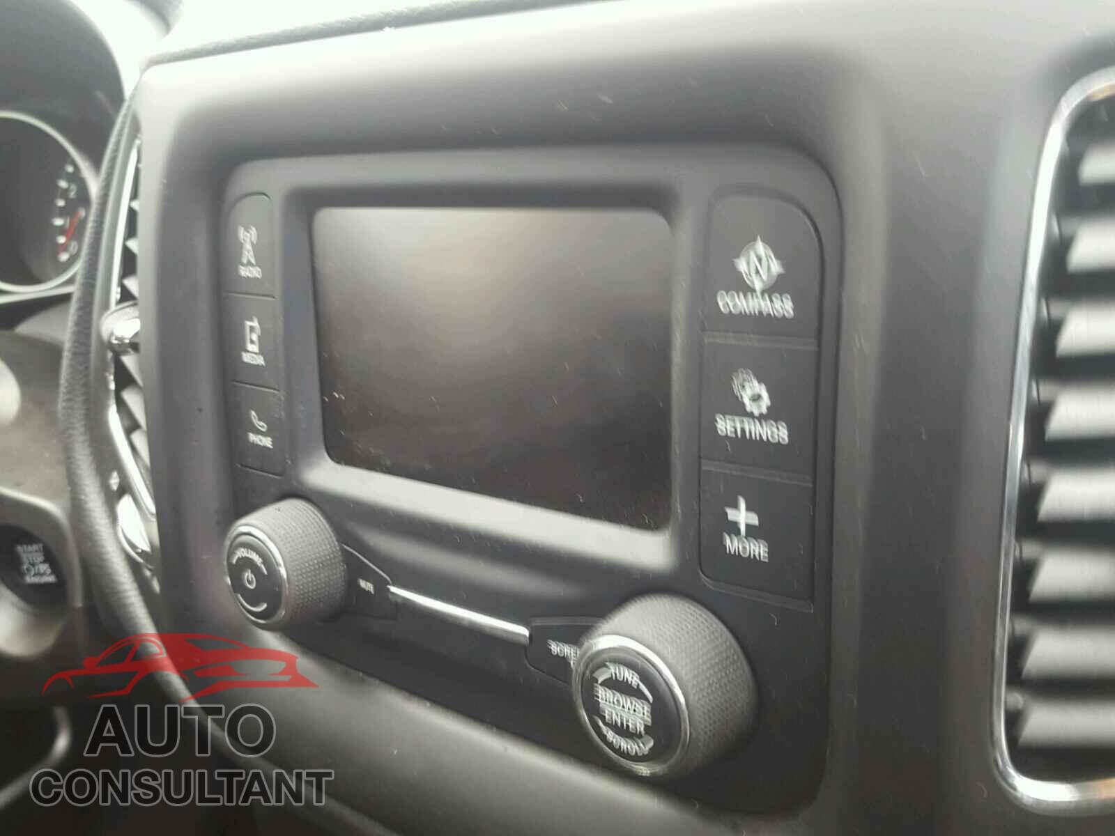 JEEP COMPASS SP 2017 - 3C4NJDAB3HT642303