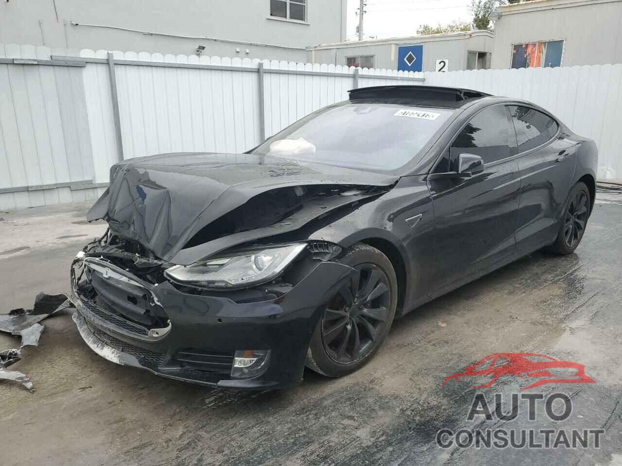 TESLA MODEL S 2016 - 5YJSA1E26GF123285