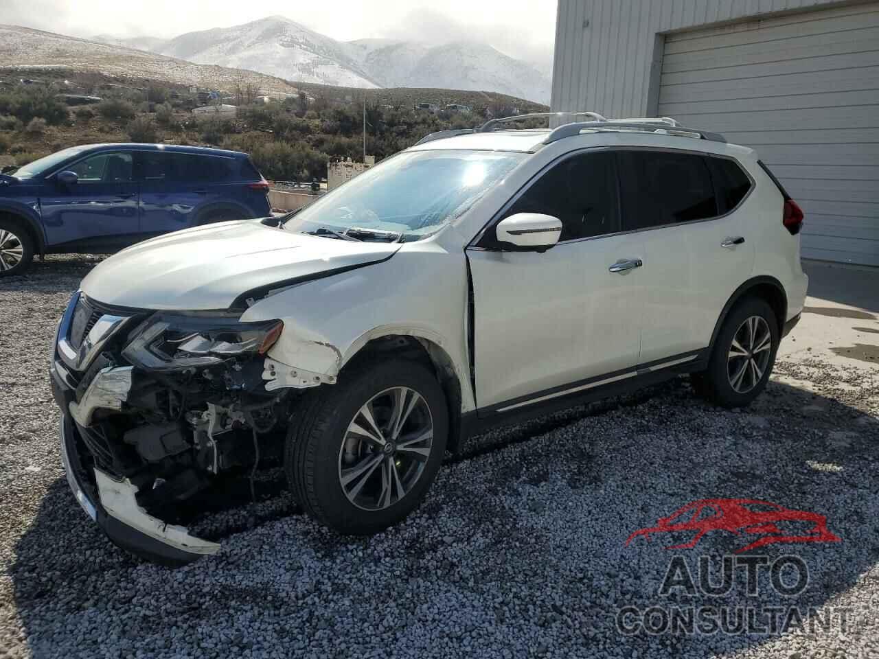 NISSAN ROGUE 2017 - 5N1AT2MV1HC814886
