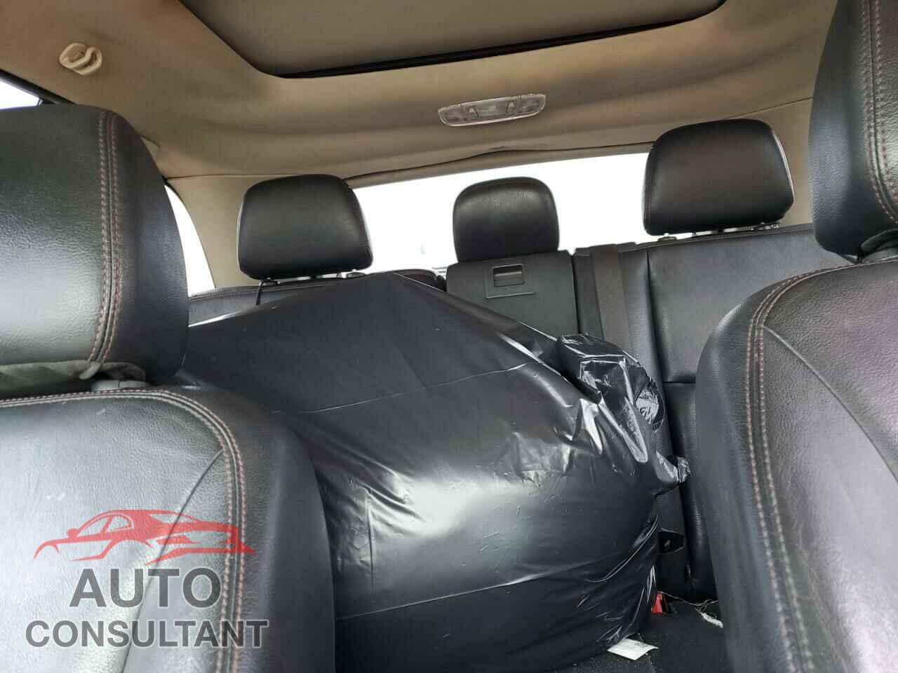 FORD EDGE 2013 - 2FMDK4JC3DBC68505