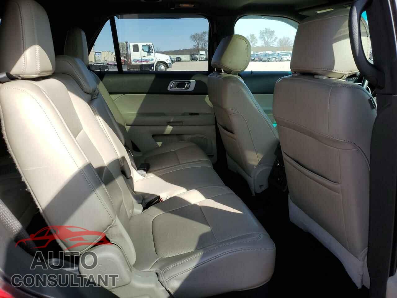 FORD EXPLORER 2011 - 1FMHK8F80BGA14625