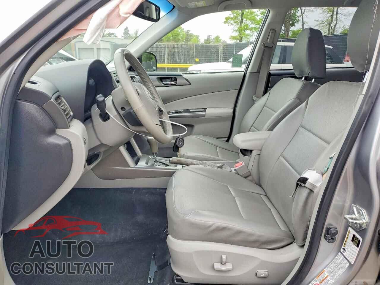 SUBARU FORESTER 2011 - JF2SHAEC7BH717639