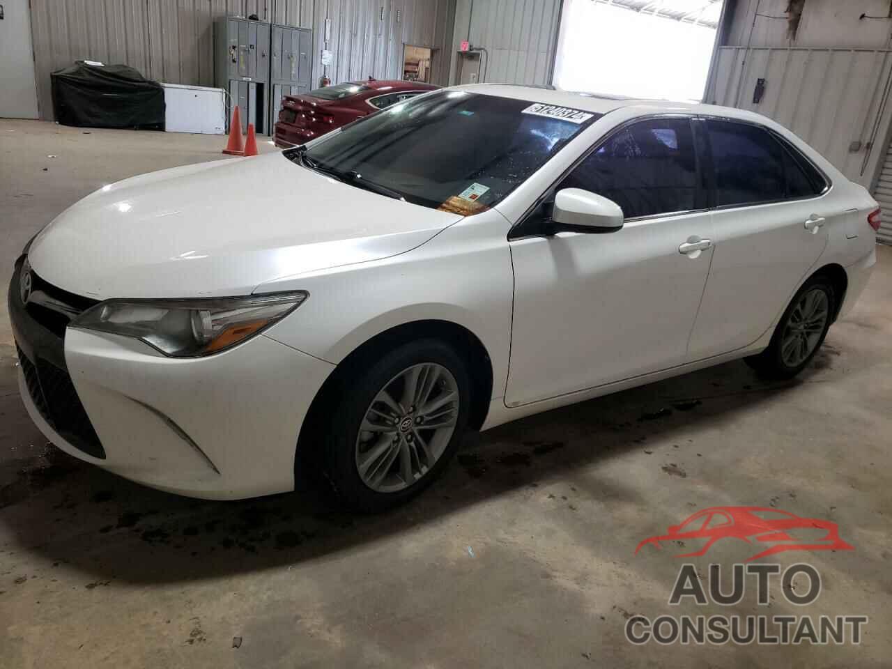 TOYOTA CAMRY 2016 - 4T1BF1FK2GU133427