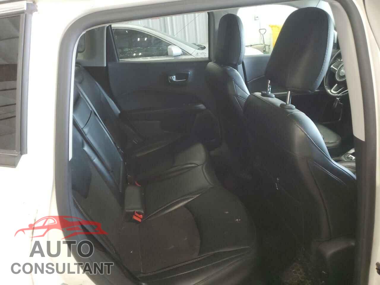 JEEP COMPASS 2020 - 3C4NJDBB5LT105133