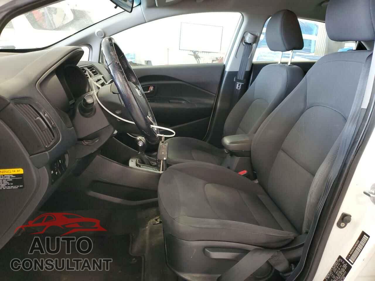 KIA RIO 2012 - KNADN5A31C6039333