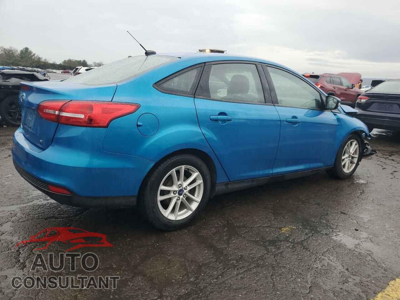 FORD FOCUS 2017 - 1FADP3F23HL221924