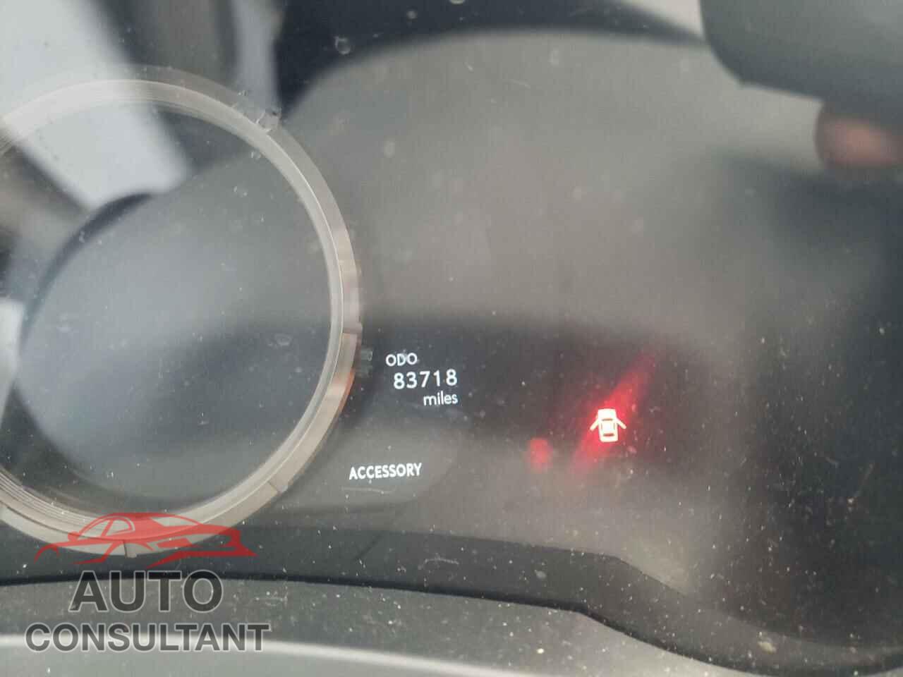 LEXUS IS 2018 - JTHBA1D28J5075992