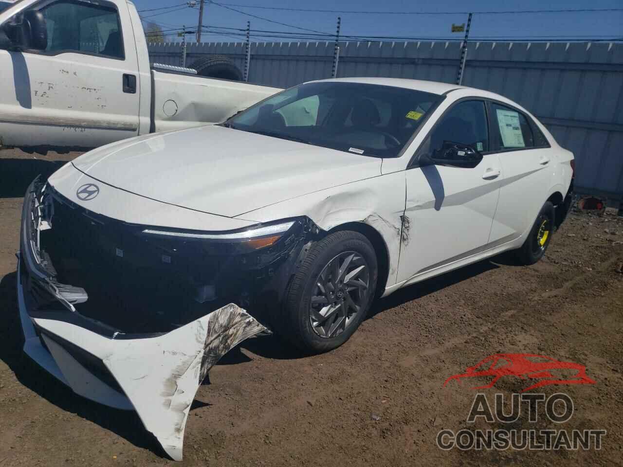 HYUNDAI ELANTRA 2024 - KMHLM4DG7RU698754