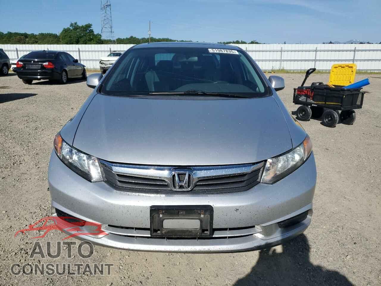 HONDA CIVIC 2012 - 19XFB2F84CE382011