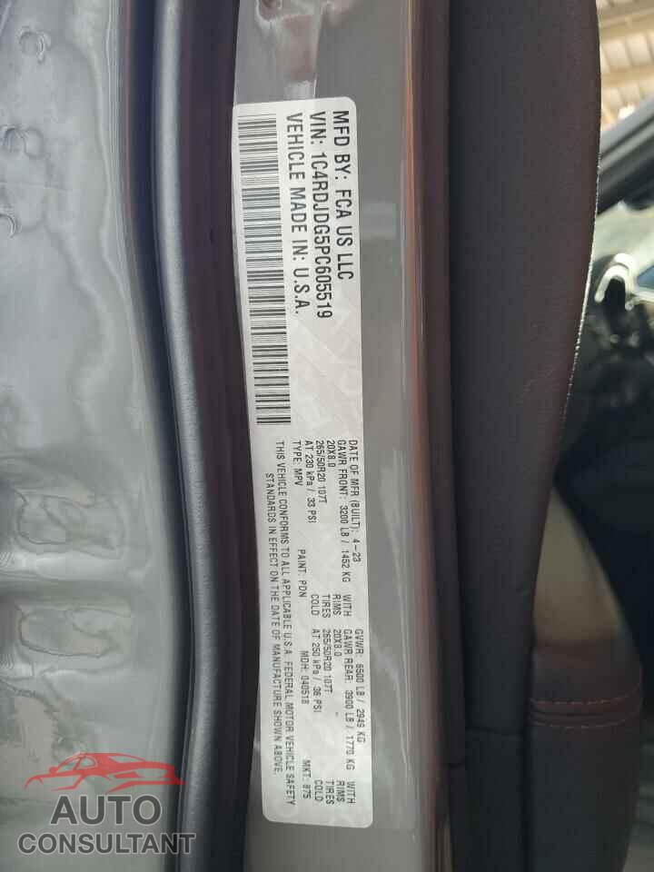 DODGE DURANGO 2023 - 1C4RDJDG5PC605519