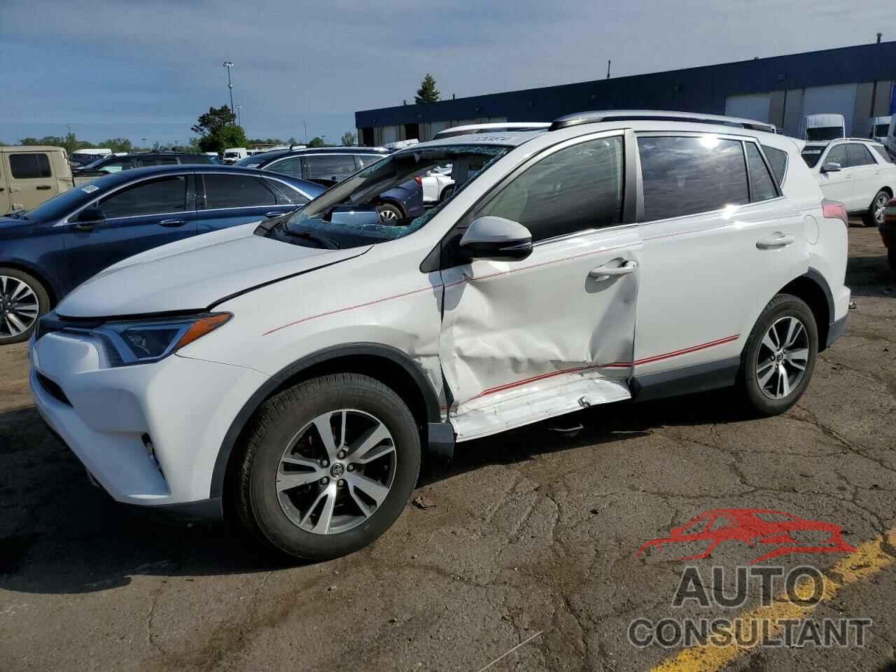 TOYOTA RAV4 2018 - JTMWFREV2JD117784